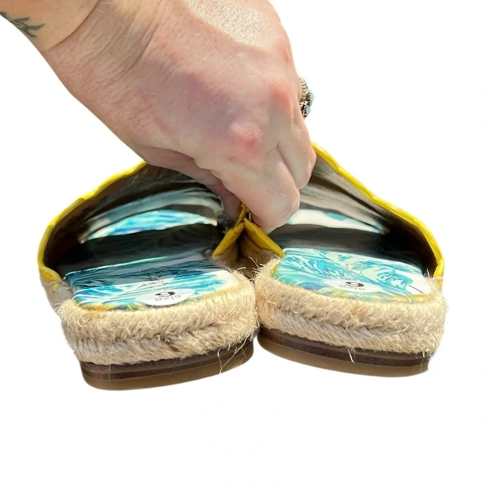 J. McLaughlin Aries yellow scalloped leather espadrille slip on sandals